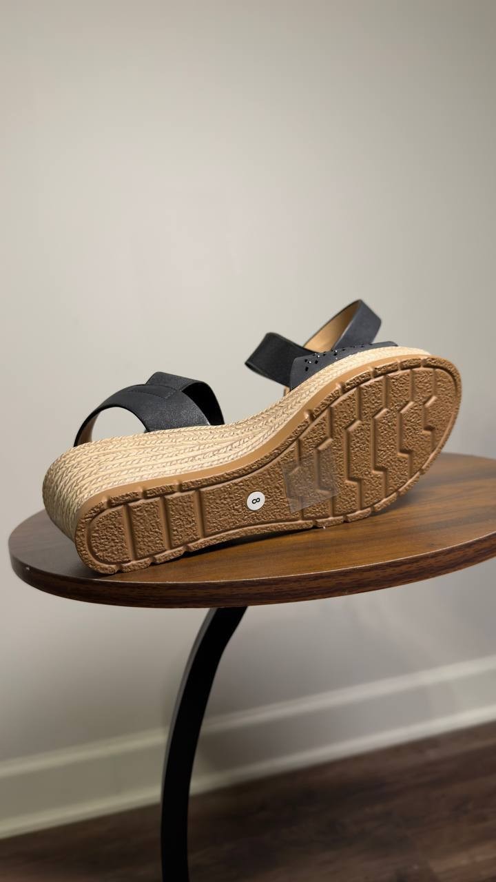 Good  Choice  Shoes  Wedge  Sandals  Black  8  New  $65