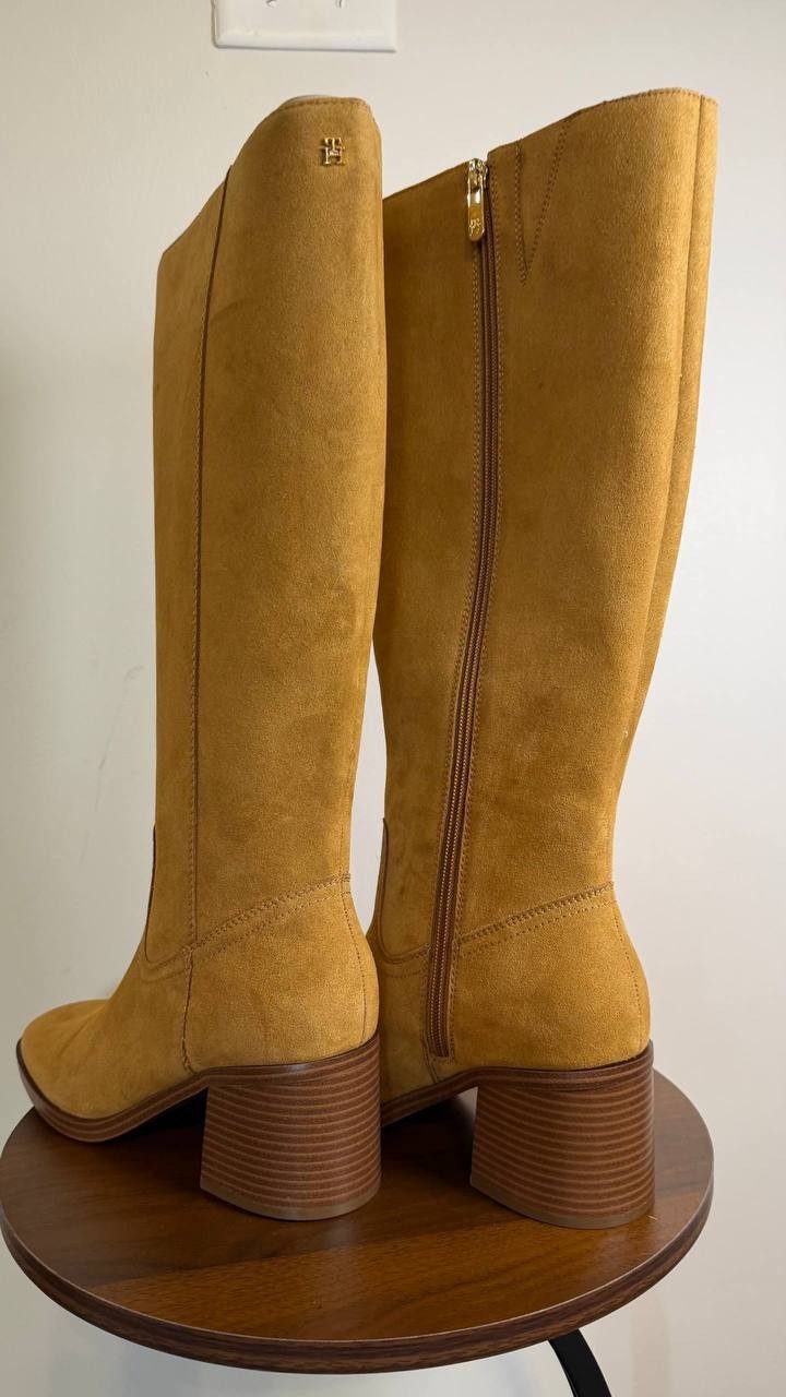 Tommy Hilfiger Laythen Boots 8.5M Natural Suede Tall Square Toe NIB msrp$159