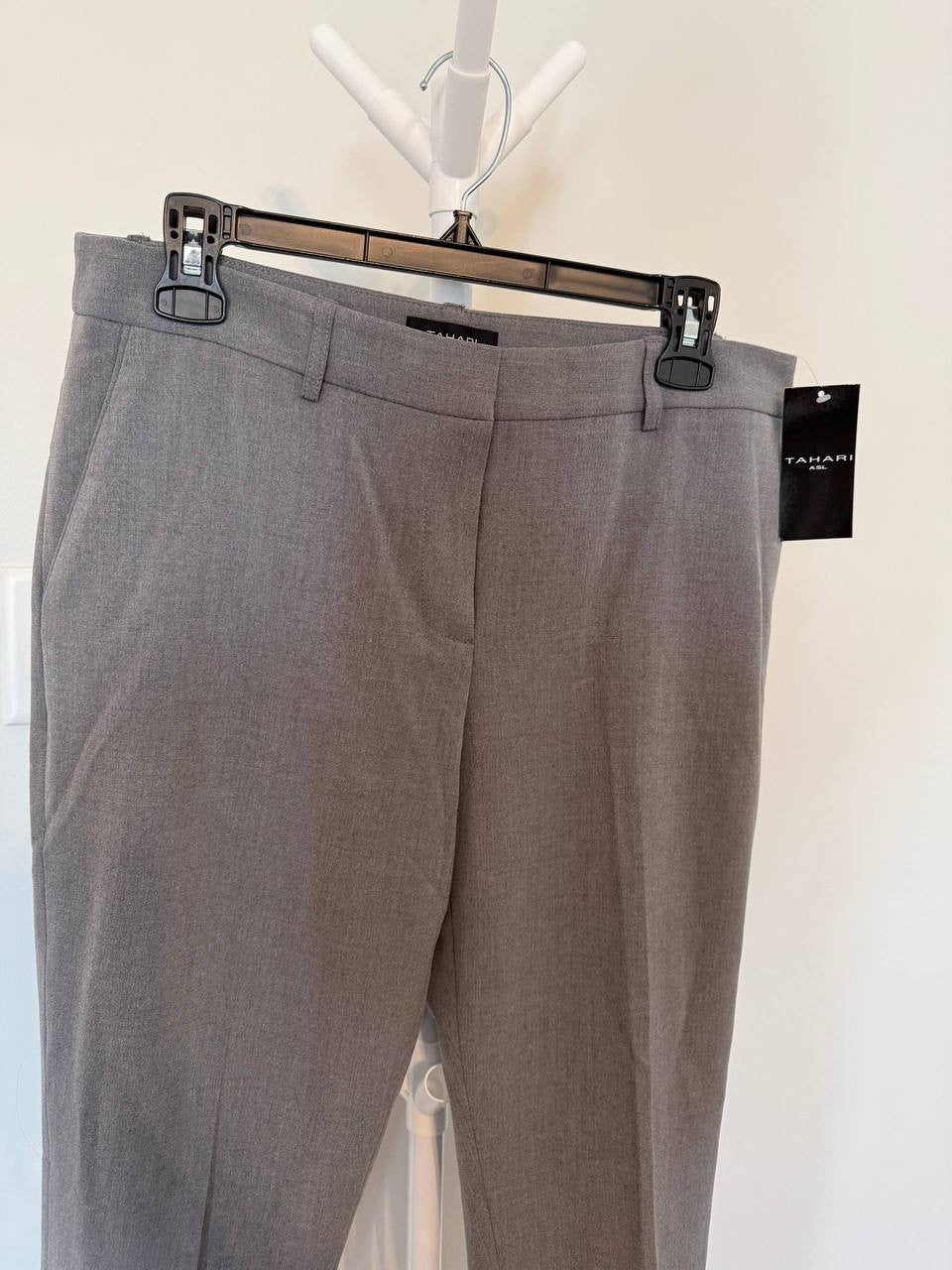 Tahari ASL “Shannon” Straight‑Leg Suit Pants – Size 8 – NWT – $89