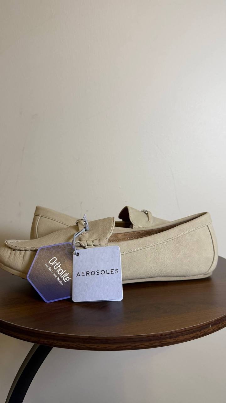 Aerosoles Women’s Loafers 8.5W Beige Faux Nubuck – New in Box MSRP $89