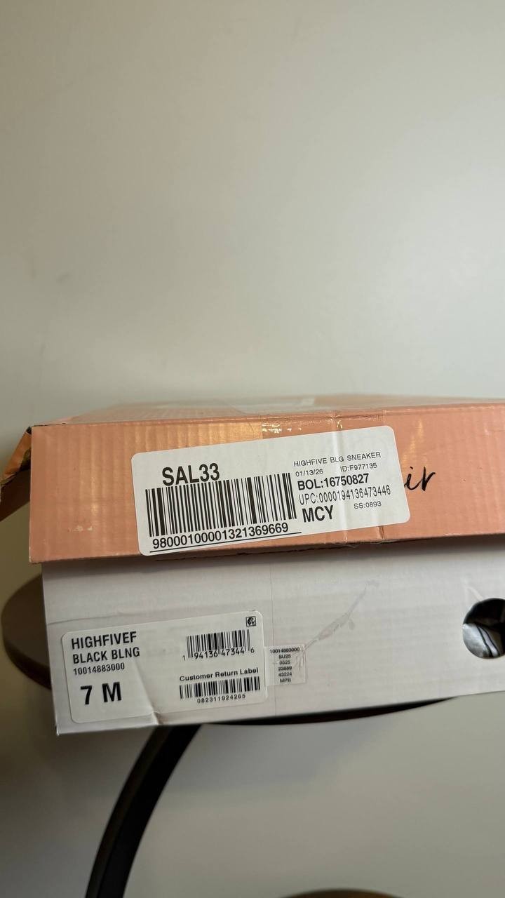 Wild Pair Women’s Sneakers 7M Black Fabric – New in Box MSRP $69.90