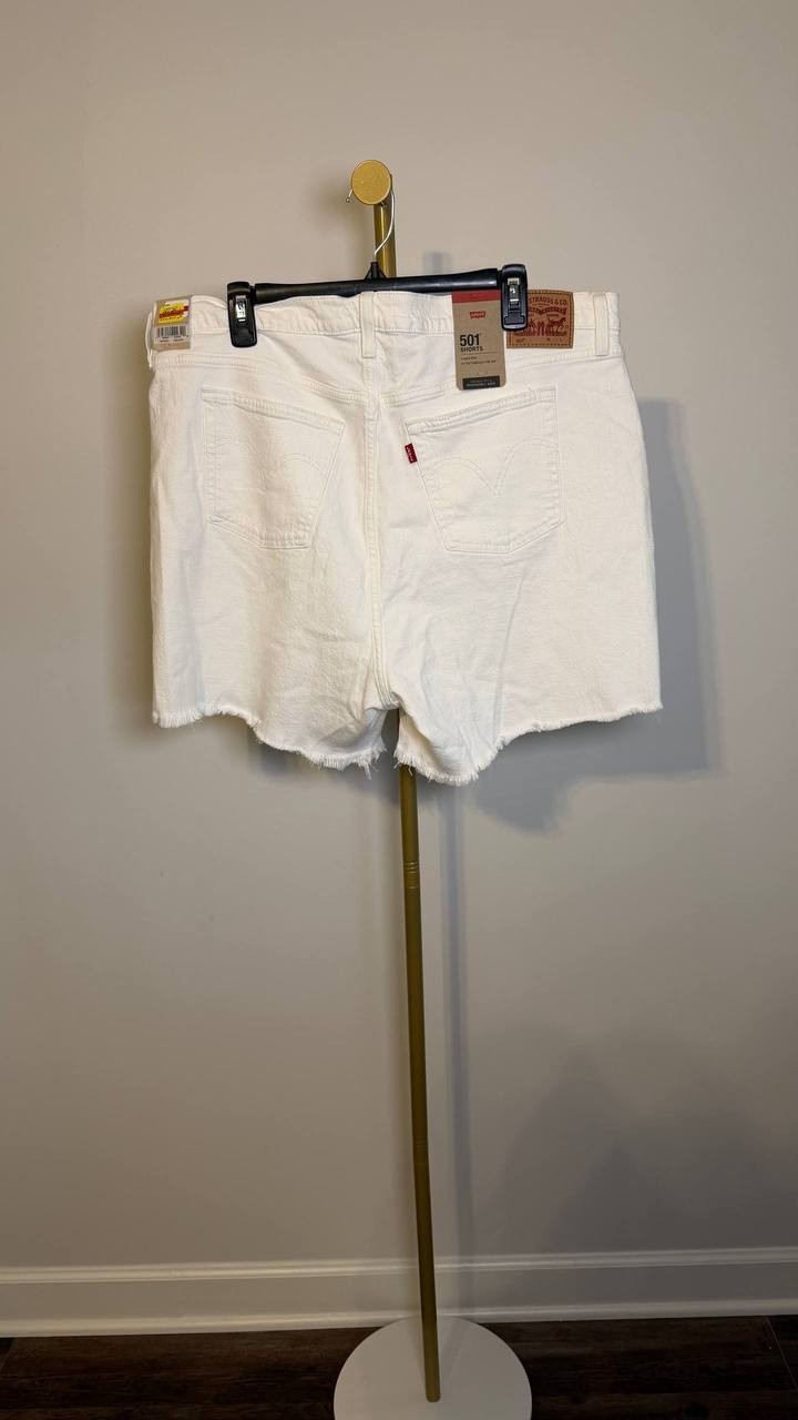Levi’s 501 Original High Rise Shorts White 16W NWT $59.50