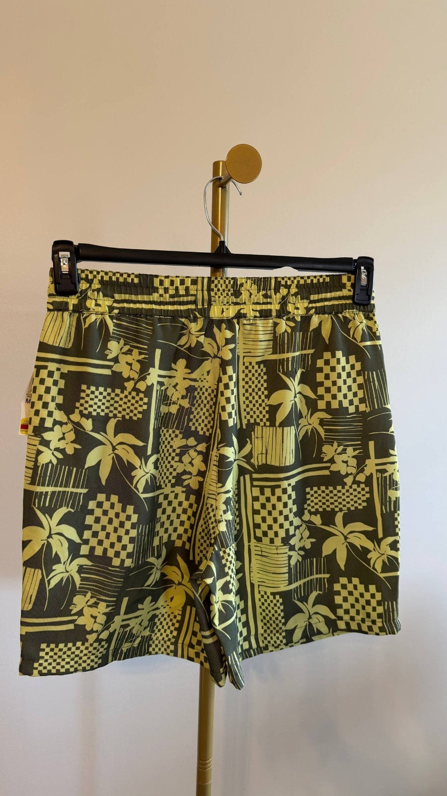 Mode of One Men’s Vacation Palm Pull‑On Shorts Green Relaxed Fit NWT