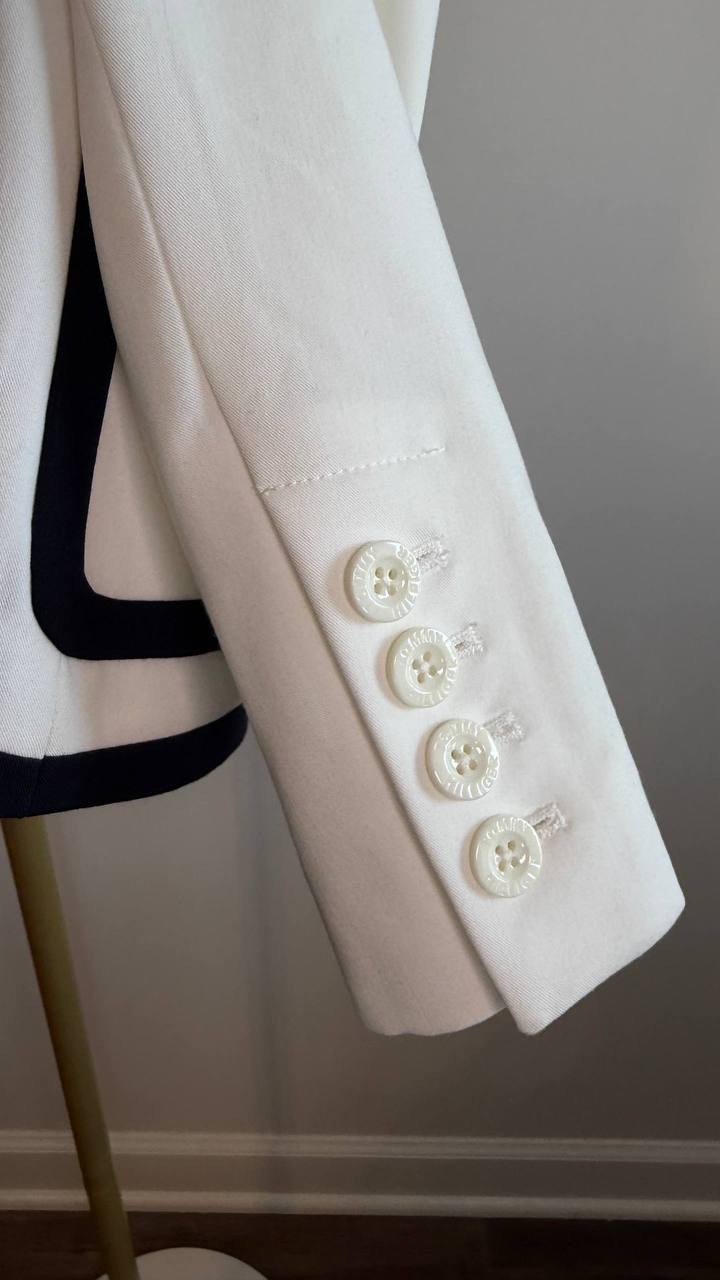 ommy Hilfiger Women’s Contrast‑Trim Puff‑Sleeve Jacket White 2 $159 NWOT