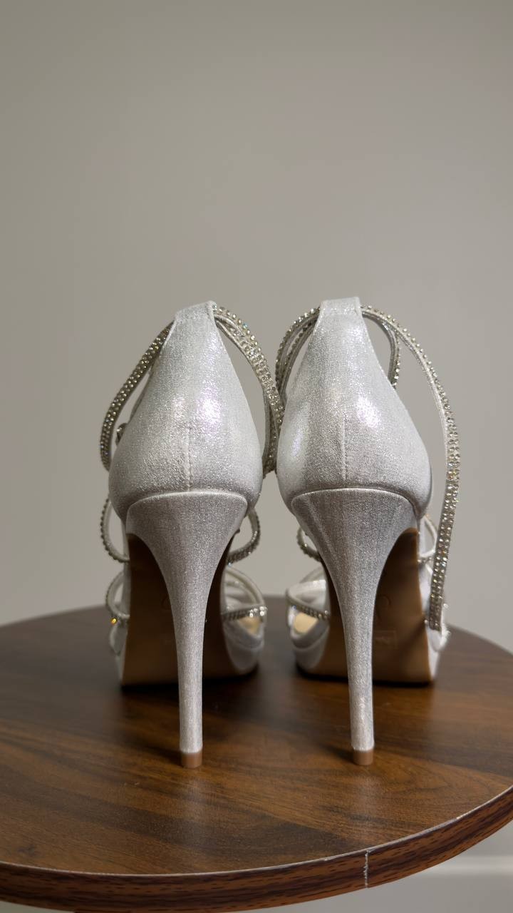 Jessica  Simpson  High  Heel  Sandals  Platinum  7.5M  New  $99