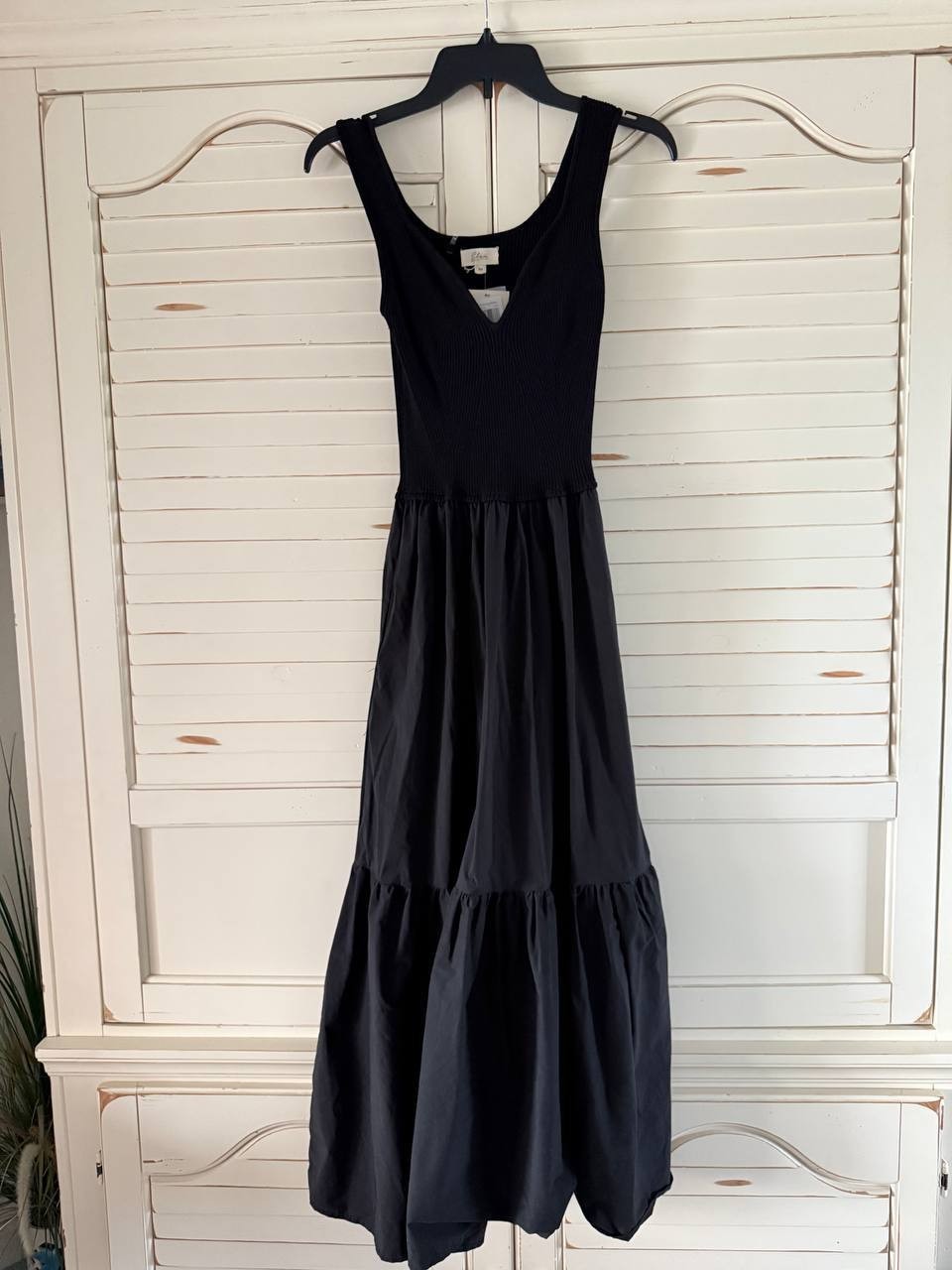 Elan Mixed Media Tank Maxi Dress Black Size M NWT Sleeveless Pockets Chic