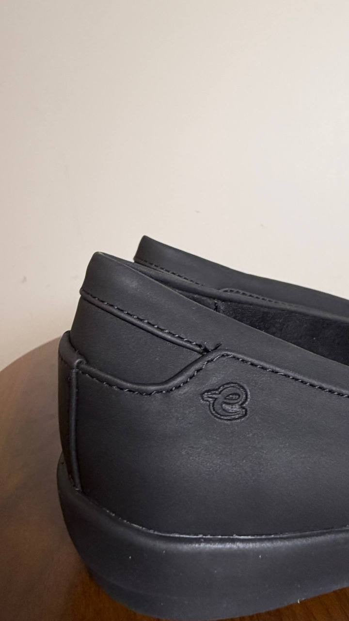 Easy Spirit Slip‑On Flats 6.5M Black Synthetic New in Box MSRP $69