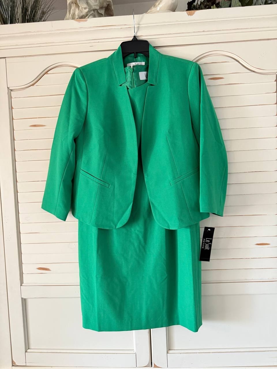 Le Suit Green Crepe Jacket & Sheath Dress Set Size 10P NWT $300 – Petite Power