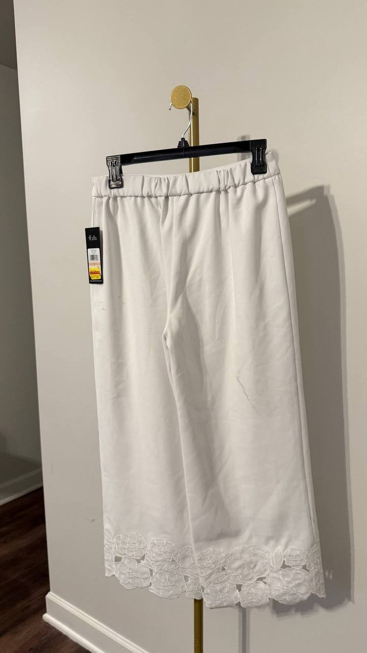 Karl Lagerfeld White Floral Embroidered Wide Leg Pants Size 2 NWT