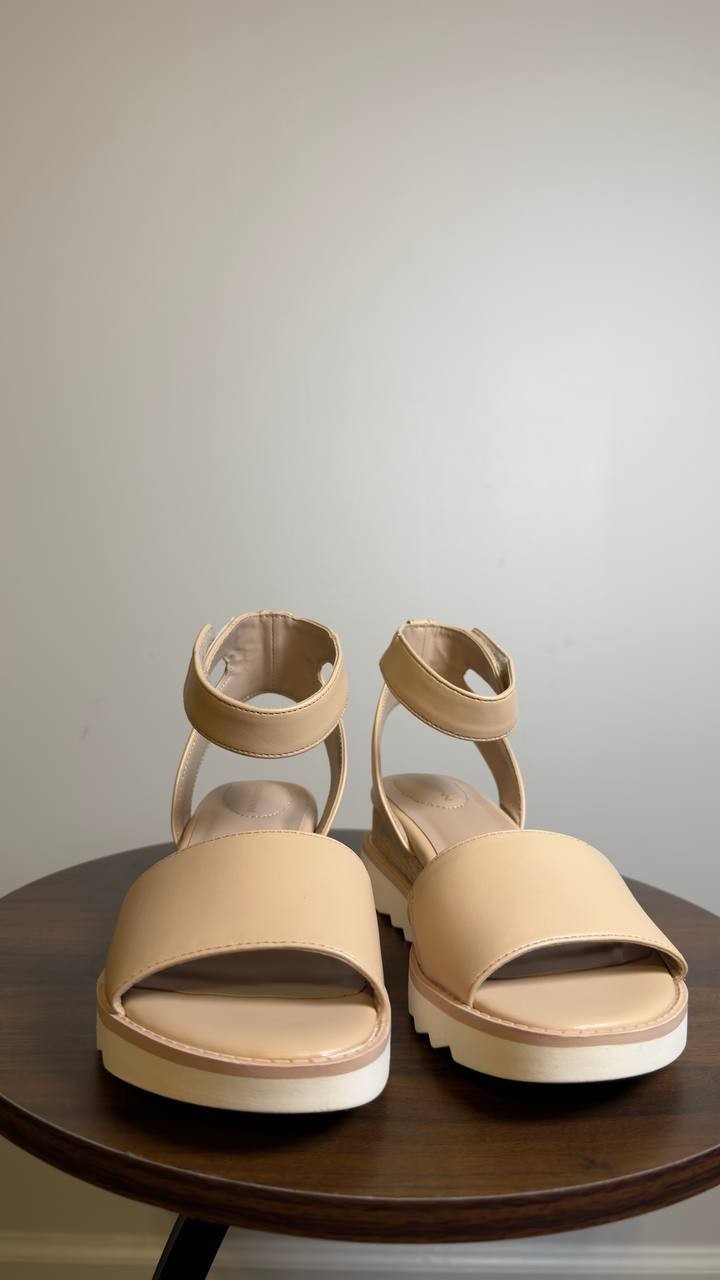 Giani Bernini Wedge Sandals Ginger 6 M New $79.90