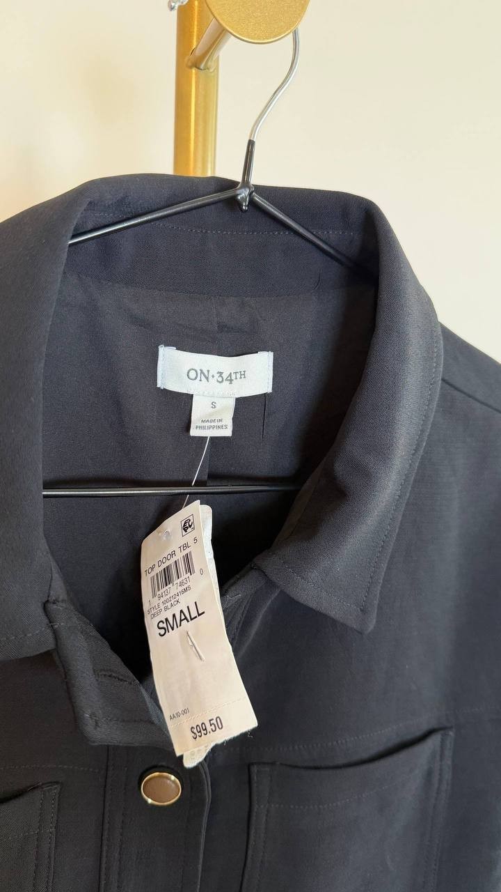 On34th Women’s Cropped Jacket Black Long Sleeve SizeS NWT(one button is missing)
