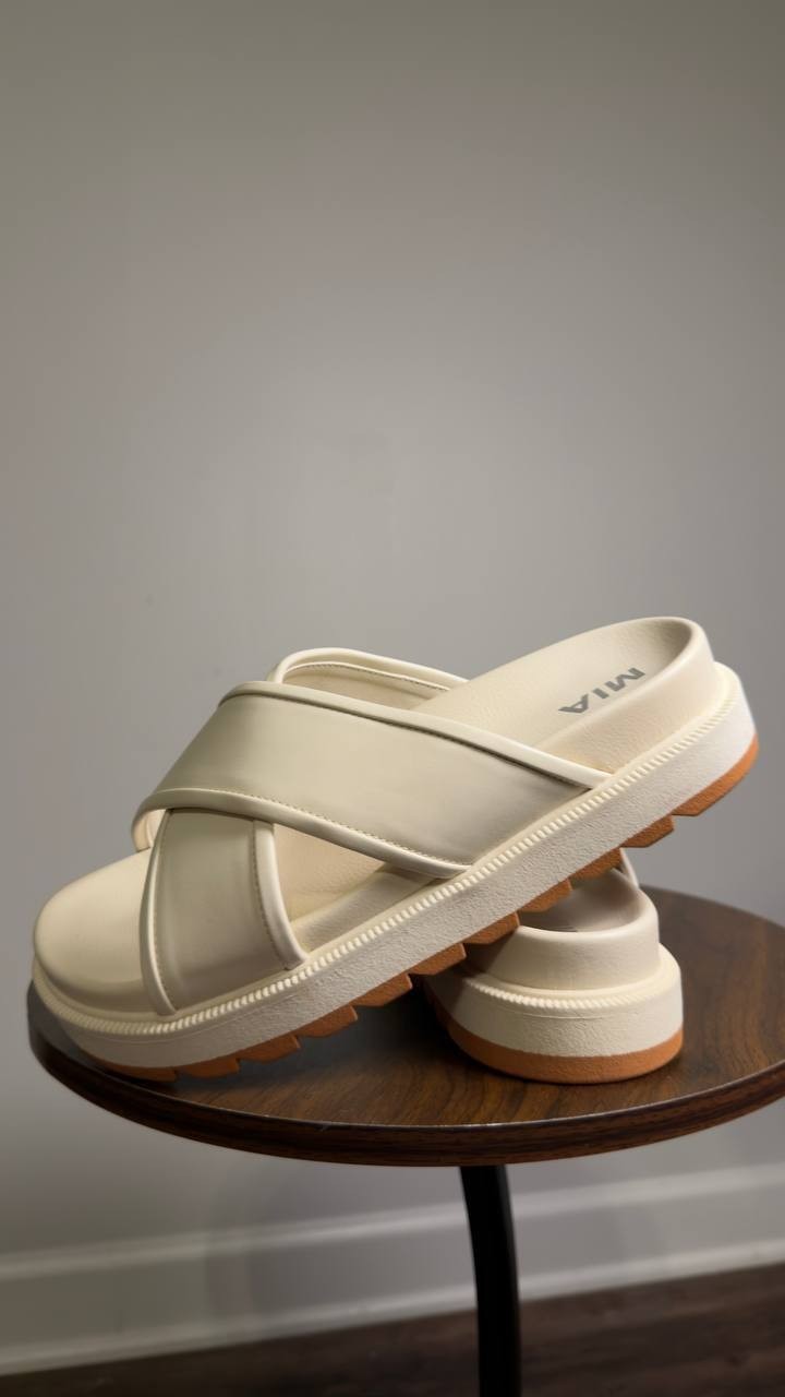 MIA  Platform Slide Sandals  Bone  9M  New  $80
