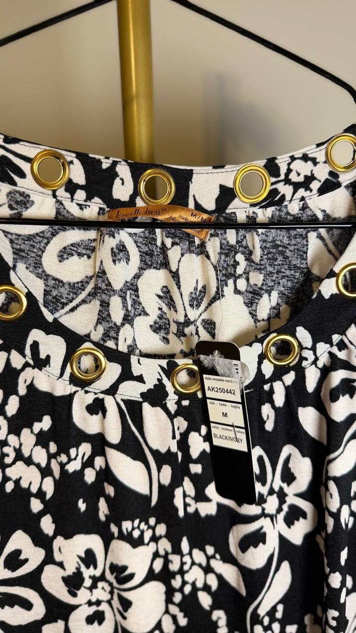 Belldini Women’s Grommet Detail Floral Knit Top Black Combo M NWT $49