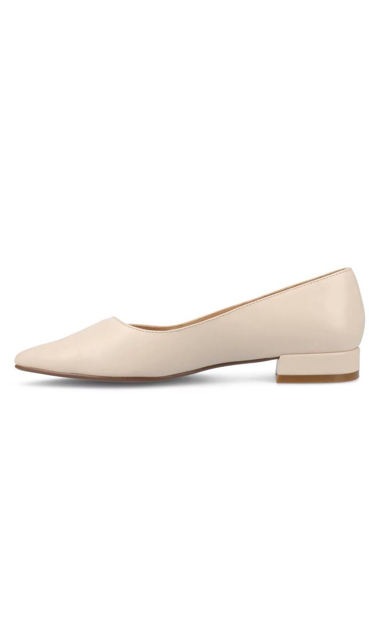 Journee Collection Pointed Toe Flats Bone 10 WD New $86.00