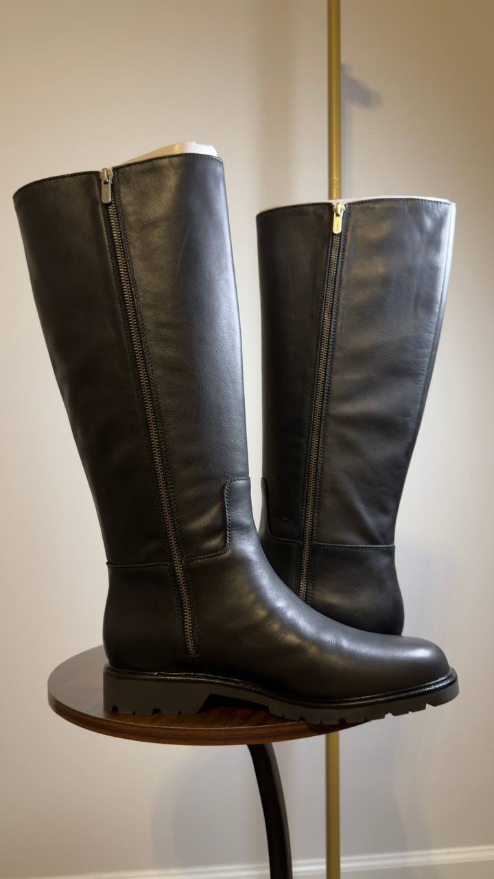 Vince  Leather  Riding  Boots  Black  9.5  M  New  $598