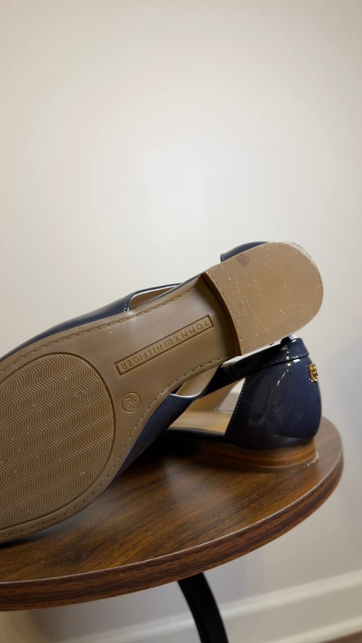 Tommy Hilfiger Pointed Toe Flats Dark Blue 6.5 M New $79.00