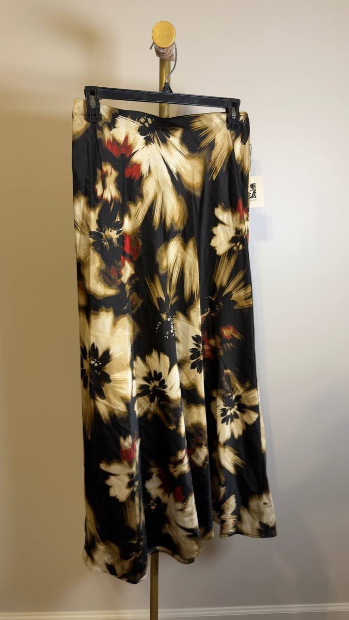 Anne Klein Skirt Black Floral XS NWT $89.00