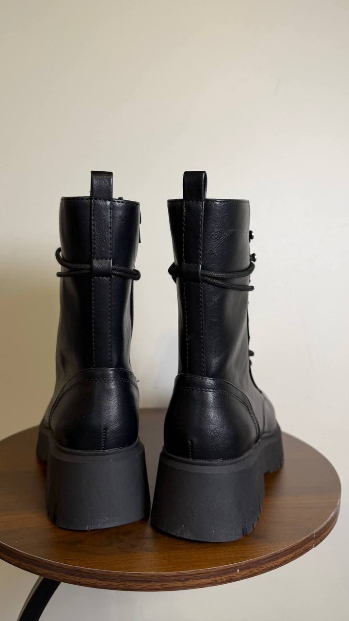 Madden Girl Black Man‑Made Booties 6.5 New in Box MSRP $89