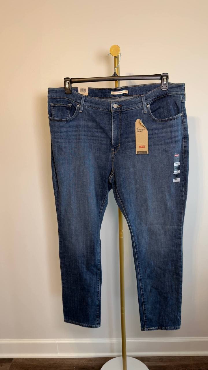 Levi’s 311 Shaping Skinny Jeans Plus Size Blue 24W NWT $59.50