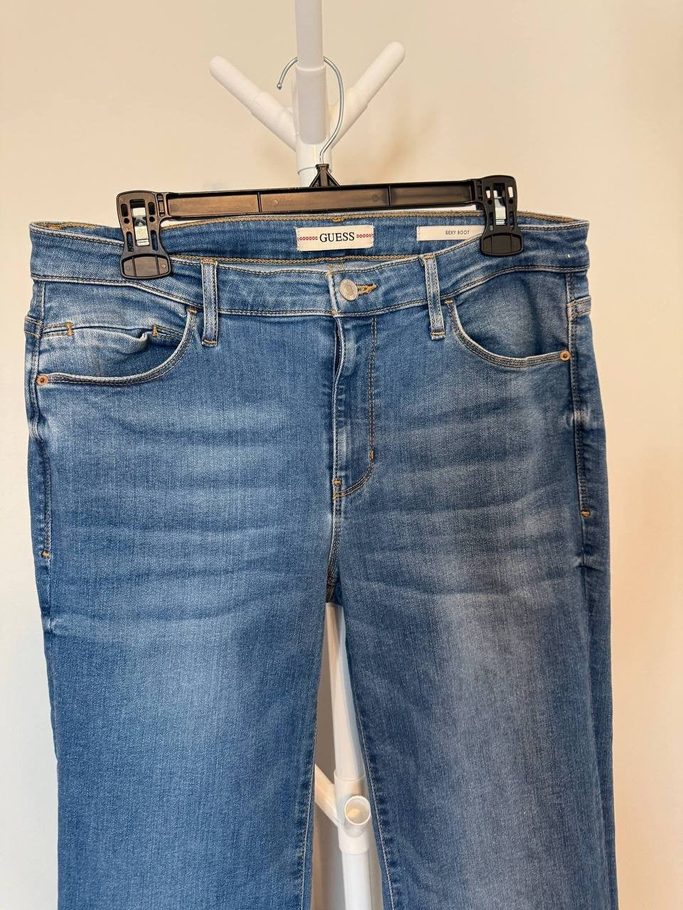 GUESS Sexy Mid‑Rise Bootcut Jeans – Size 30 – Pre‑Owned – $108