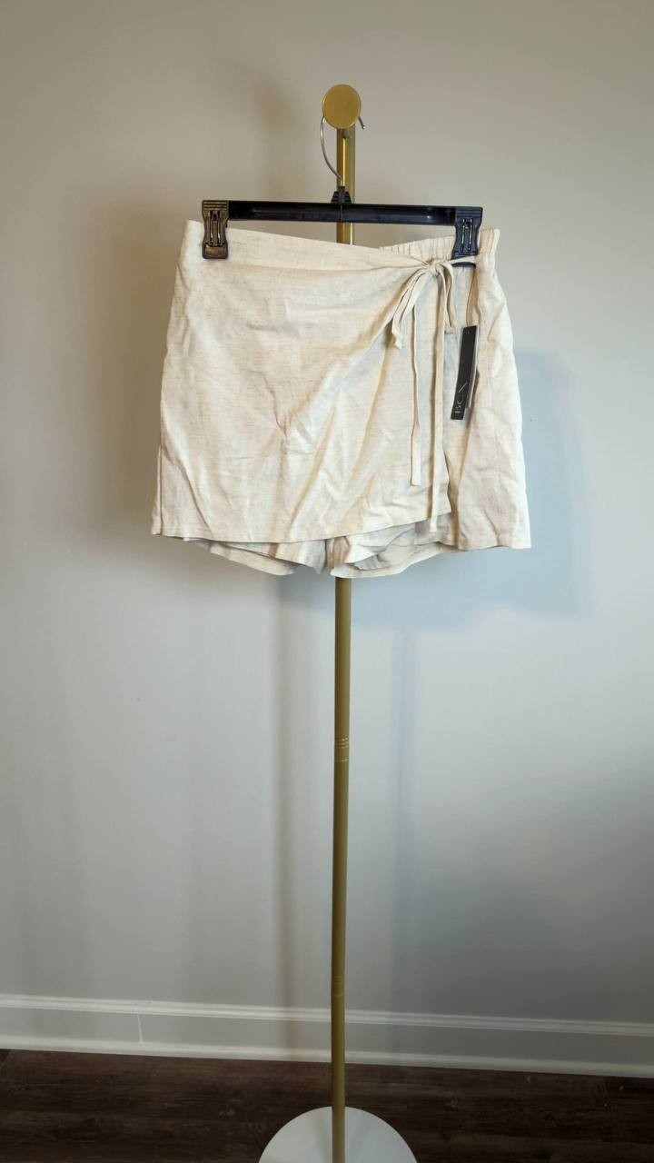 BCX Juniors' Wrap‑Front Skort Natural M NWT $39