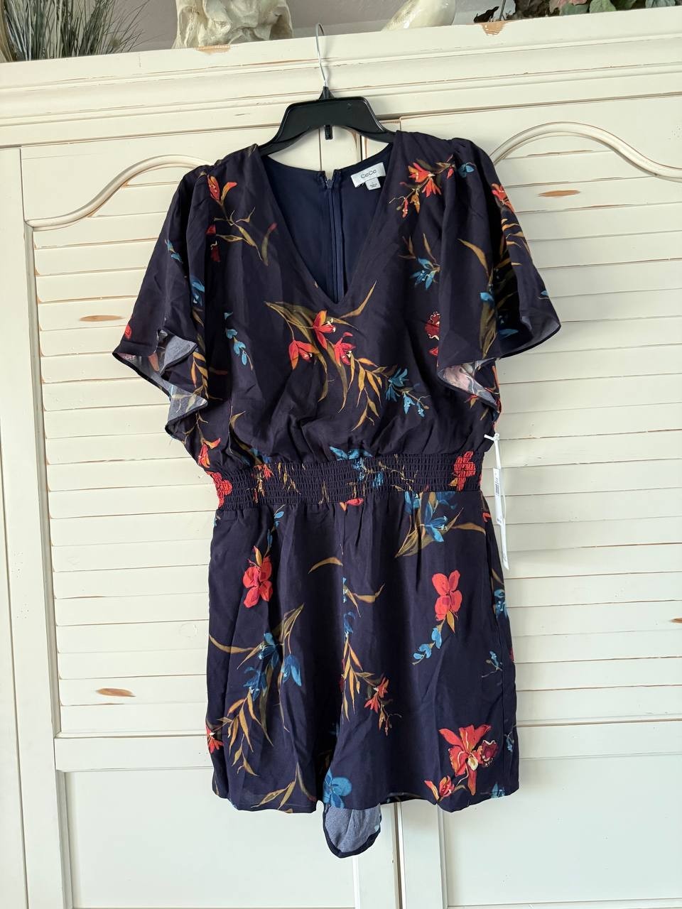CeCe V-Neck Flutter-Sleeve Romper L Classic Navy NWT $79
