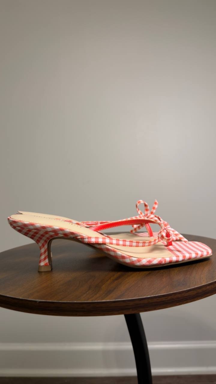 Madden  Girl  Charlotte  Checked  Thong  Sandals  Red/White  7.5  NWT  $49