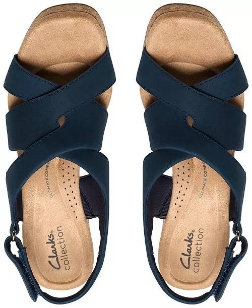 Clarks  Wedge  Sandals  Navy  6.5  M  New  $110