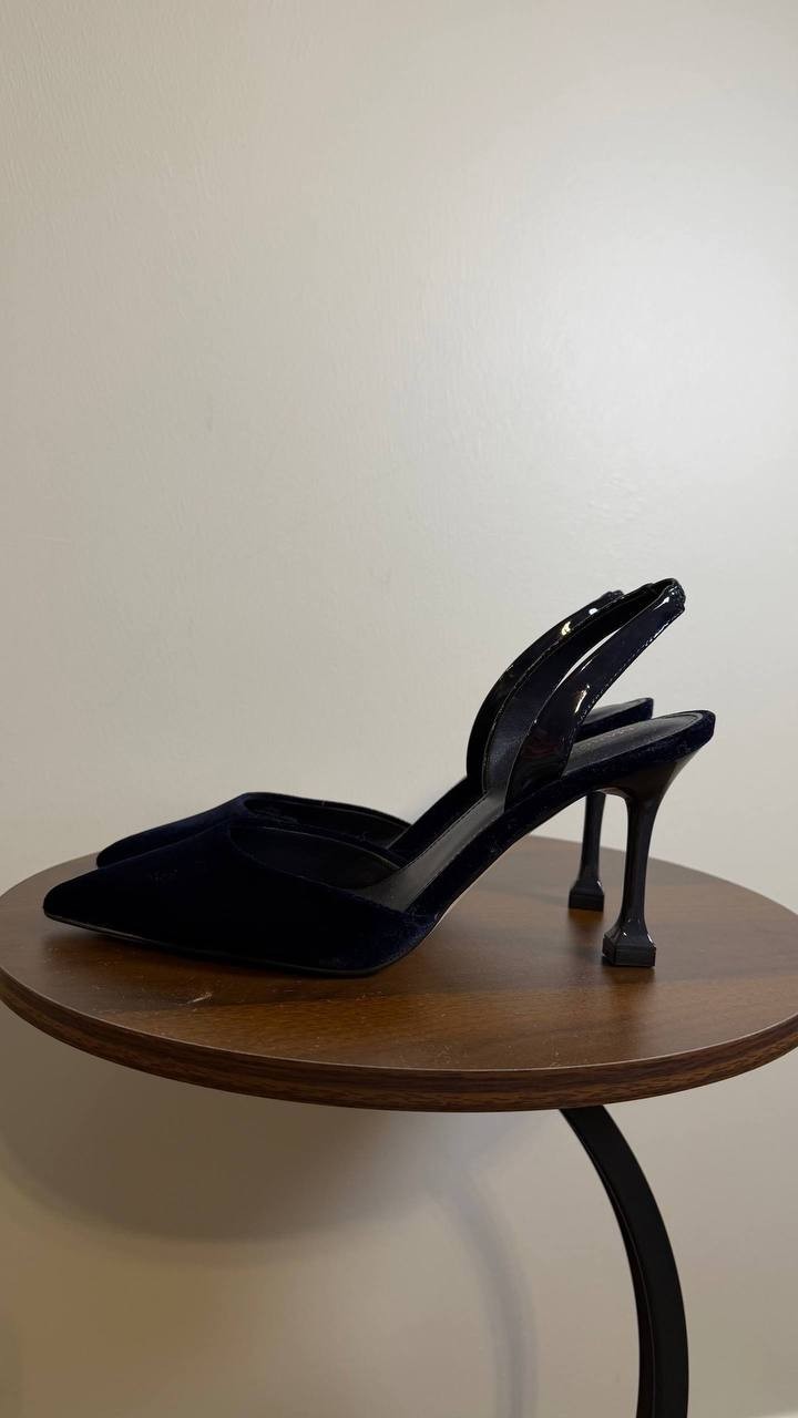 Marc Fisher Hadya Pumps 8M Navy Velvet Pre‑Owned Used at Home No Box $89