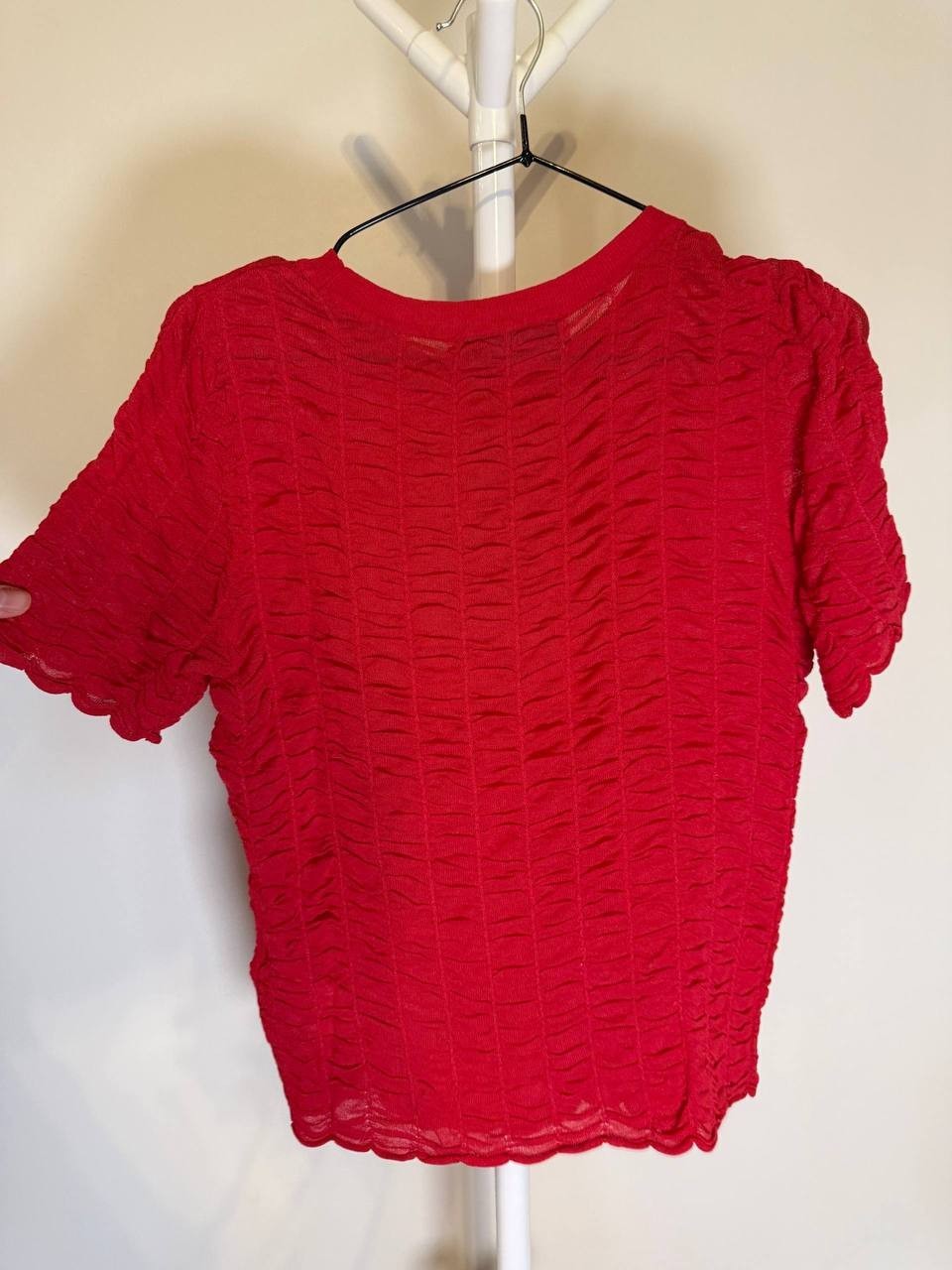 DKNY Ruched Scalloped‑Hem Top – Size S – Red – NWT