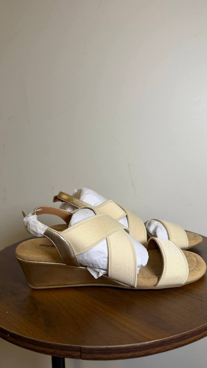 Style&Co Wedge Sandals Platino Man-Made Size 5M New in Box MSRP $59.90