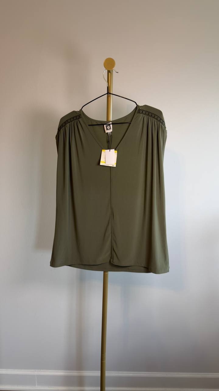 Anne Klein Lace Inset V‑Neck Top M Olive NWT $59