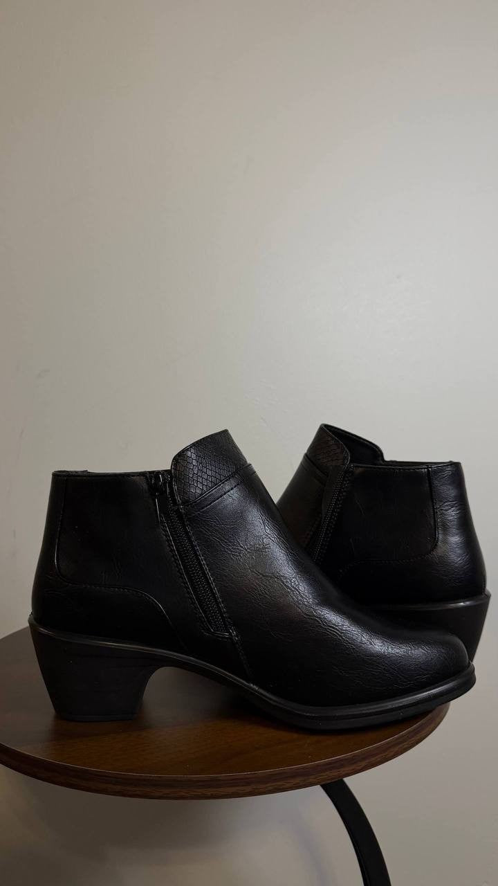 Easy Motion by Easy Street Booties 9.5W Black Man‑Made Zip Comfort NIB msrp$75