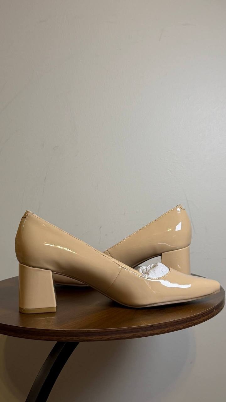 Tommy Hilfiger Opheili Block Heel Pumps Ivory 6.5M Synthetic MSRP $89 NWB