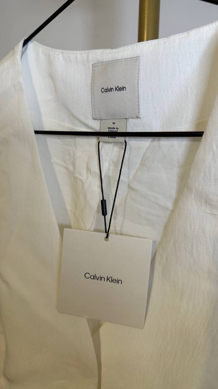 Calvin Klein Tech Texture Vest White Size 10 $129 NWT