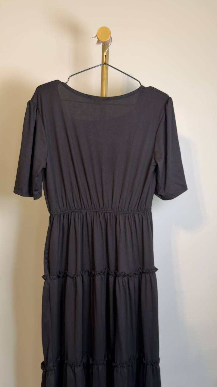 White Mark Square Neck Short Sleeve Tiered Maxi Dress Black M NWT $86