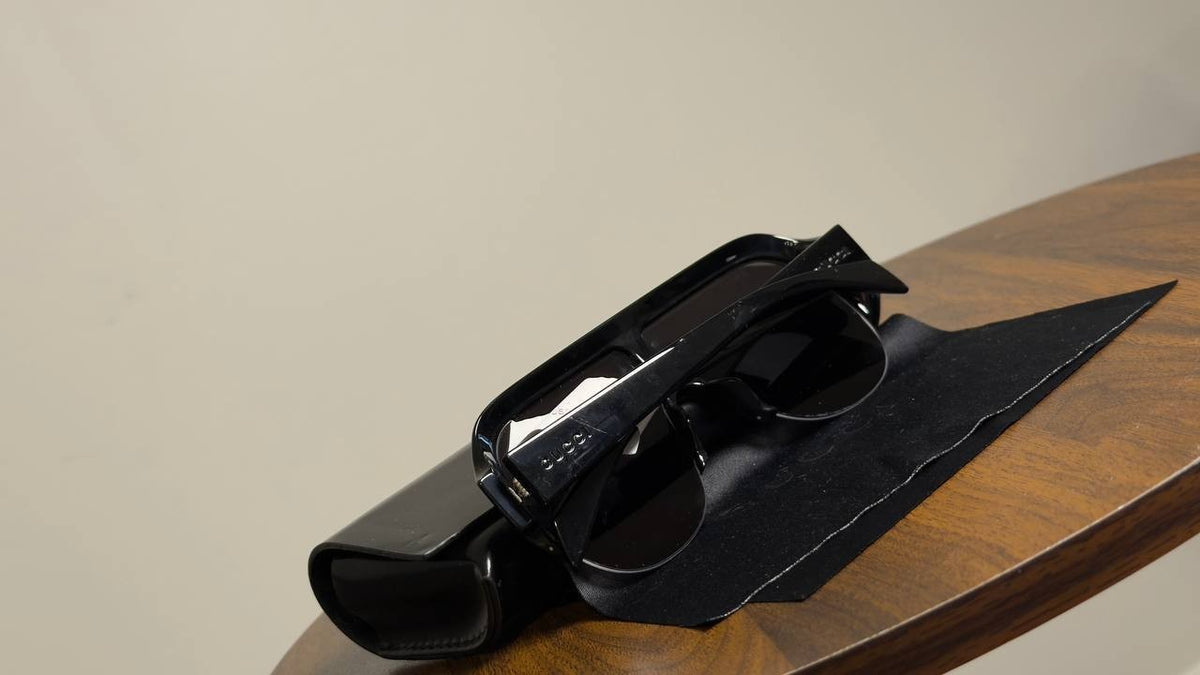 Gucci  Oversize  Shield  Sunglasses  Black  OS  NWT  $430