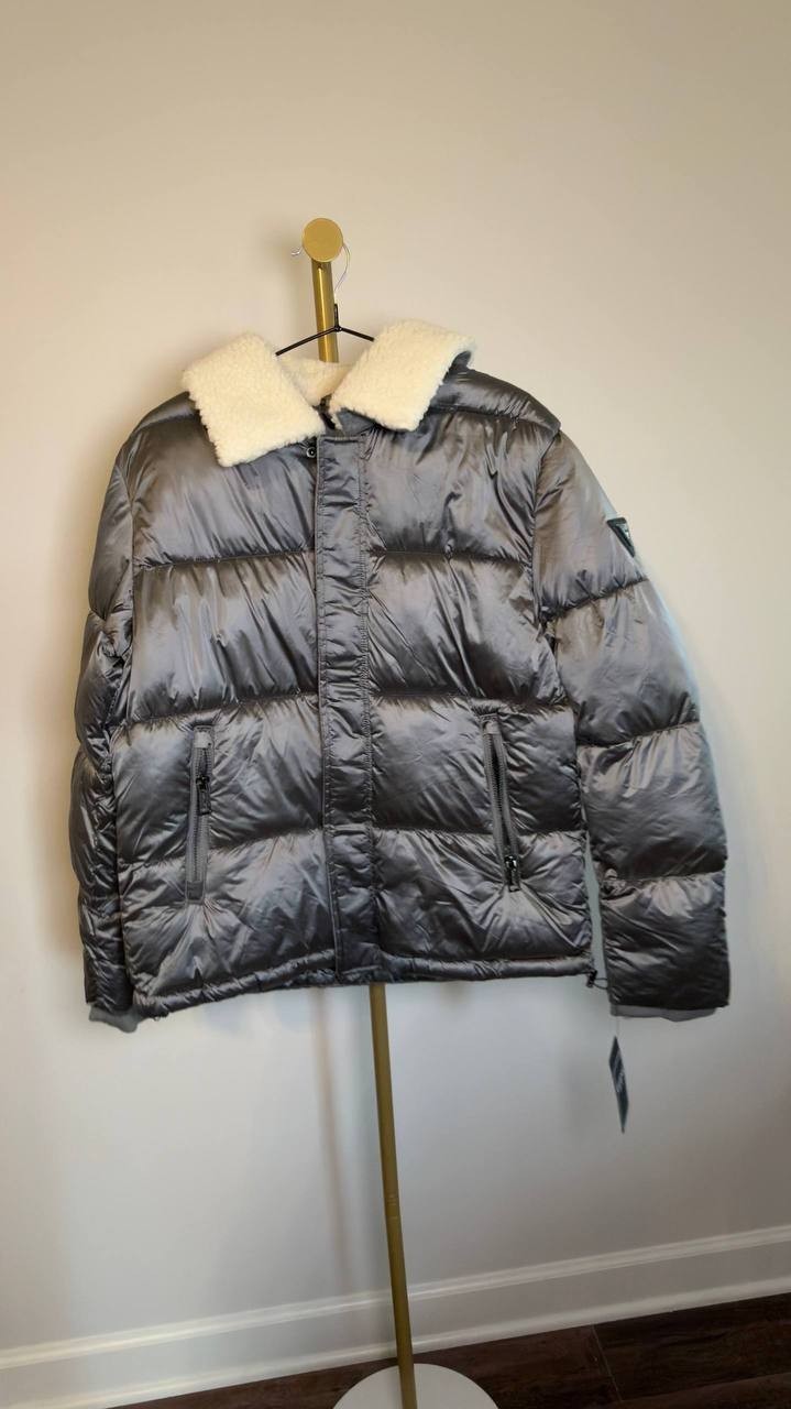 GUESS Men’s Puffer Jacket Sherpa Collar Silver Soiled M NWT $250