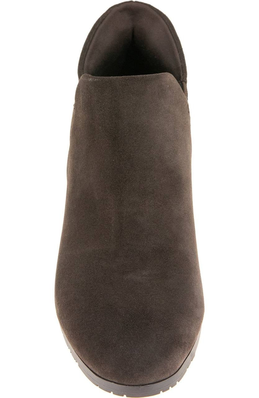 Kenneth Cole Reaction Serafina Booties 8M Chocolate Suede Pull‑On NIB msrp$99