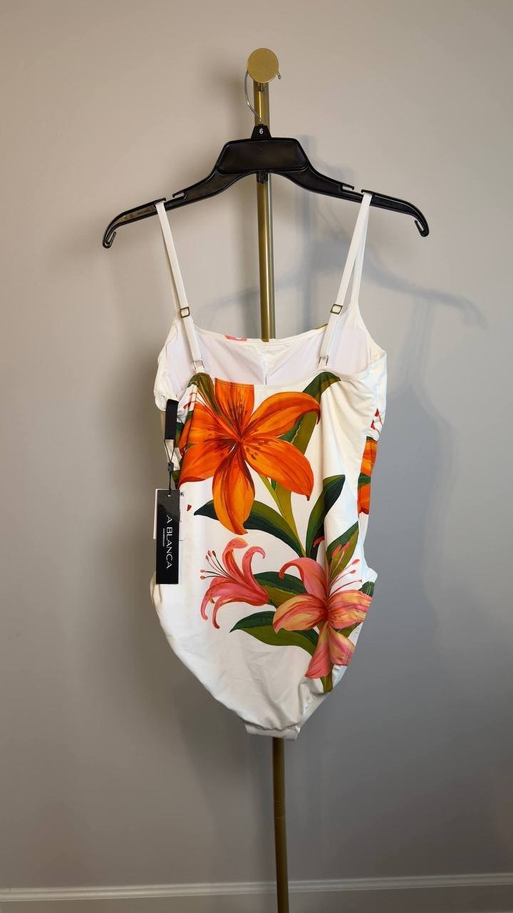 La Blanca Jungle Blossom Beaded One‑Piece Swimsuit Multi 10 NWT $160