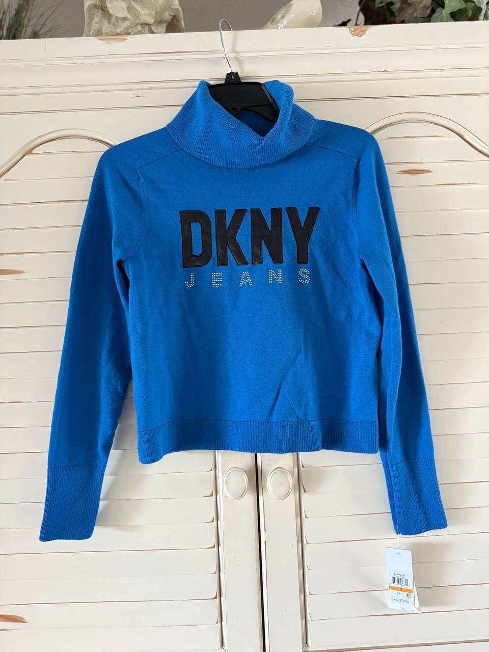 DKNY Blue Sweater S Logo Knit Pullover Minimalist Cozy