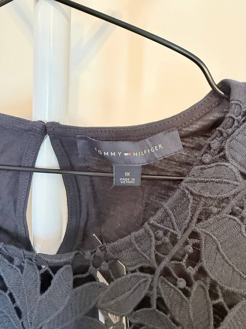 Tommy Hilfiger Lace‑Yoke Long‑Sleeve Blouse – Navy – Size 1X – NWT – $69.50