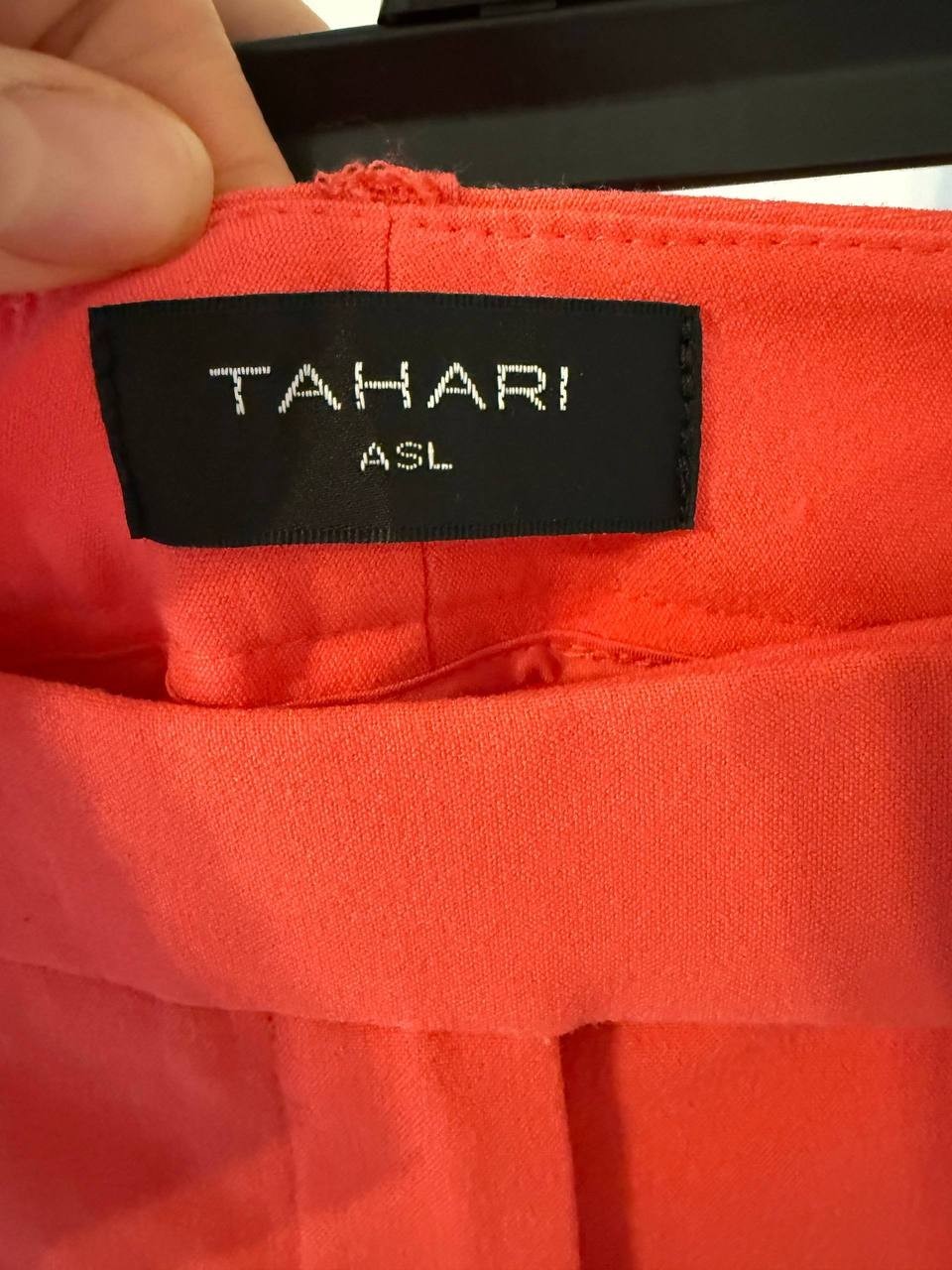 Tahari ASL Tailored Straight‑Leg Pants Coral SIZE 12 Pre‑Owned Elegant MSRP$109