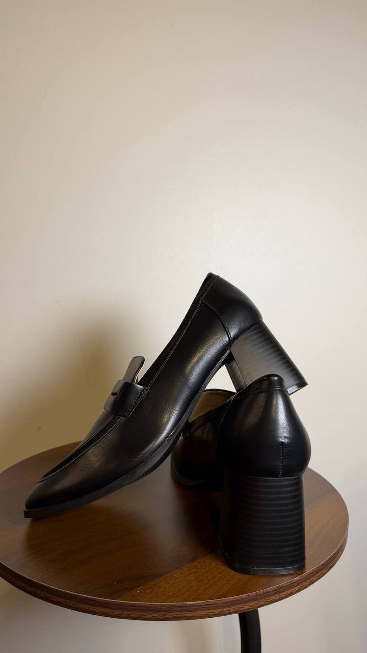 Journee Malleah Pumps 10M Black Vegan Leather Comfort Heel NIB msrp$93