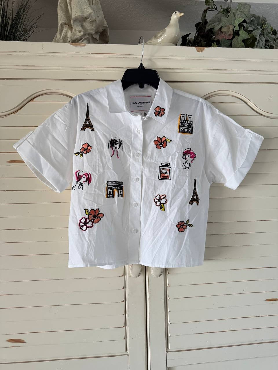 Karl Lagerfeld Paris Camp Shirt M White Embroidered Short Sleeve Resort Style