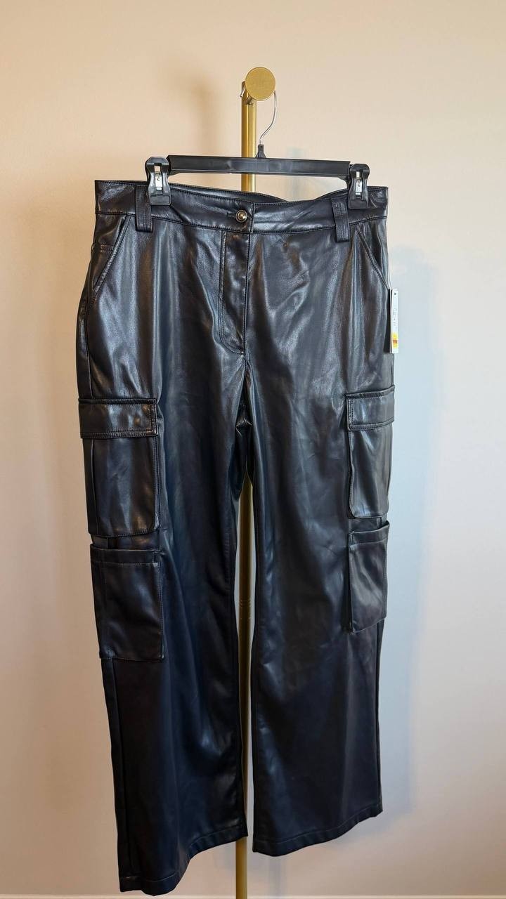 Guess Women’s KORI Cargo Trousers Black Size M NWT $148