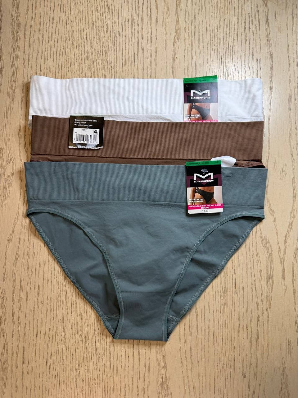 Maidenform Seamless High Leg Briefs – Lot of 3 – Size L – White, Brown, Green