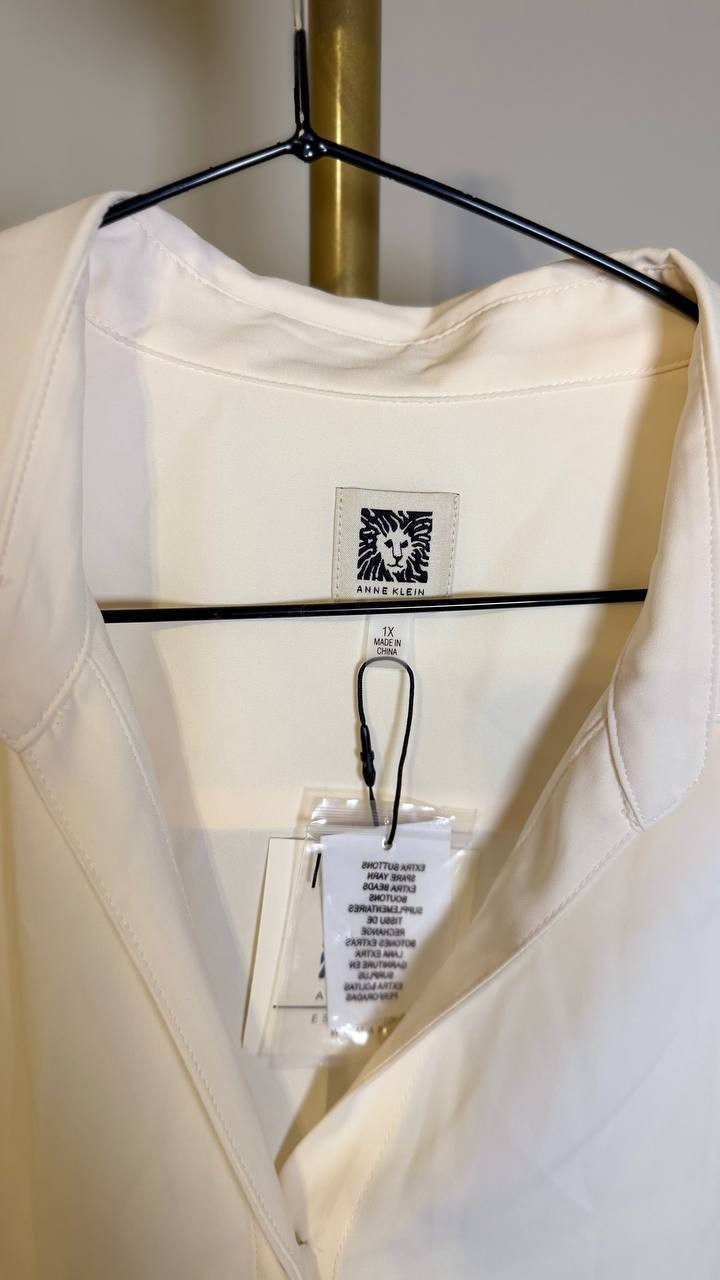Anne Klein Women’s Short Sleeve Button‑Up Shirt White Dove 1X NWT $69