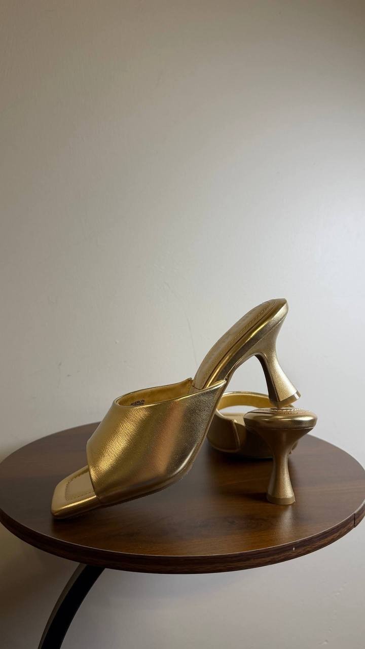 Anne Klein Jerilyn Sandals 7M Light Gold Slide Kitten Heel NIB msrp$89