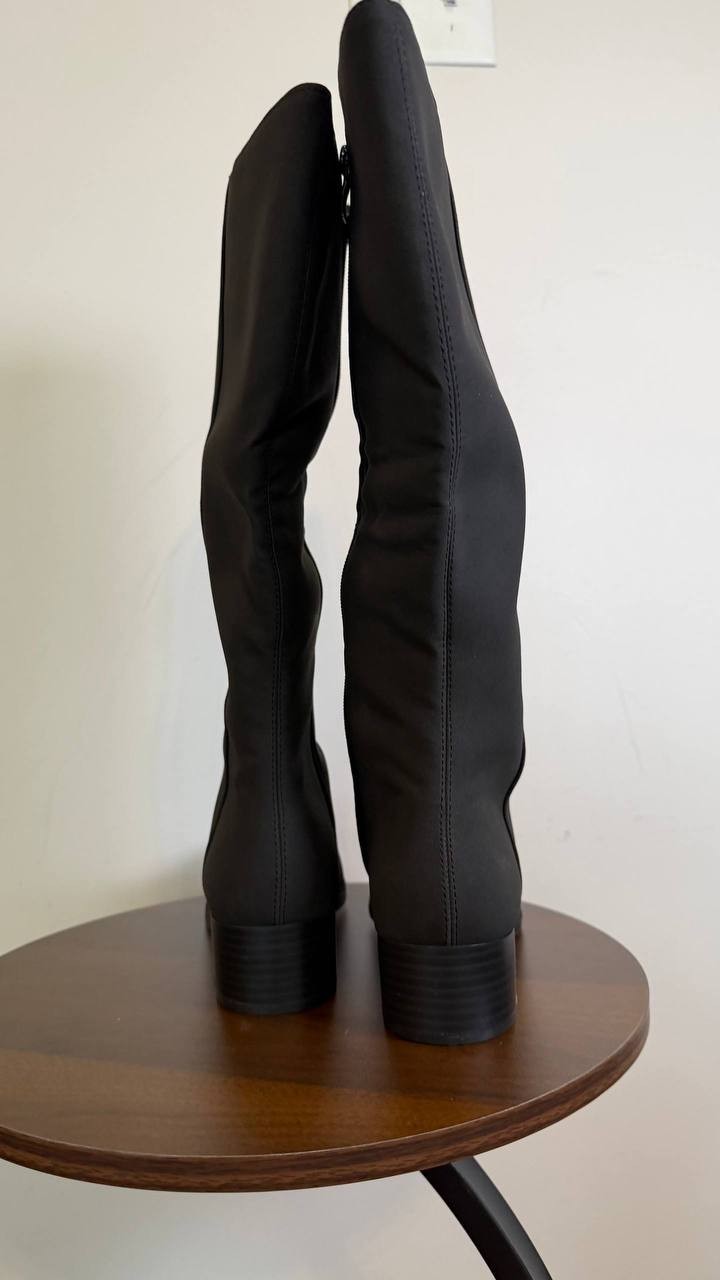 Journee Collection Women’s Devri Knee High Boots Black 8M, MSRP 122$ NWB
